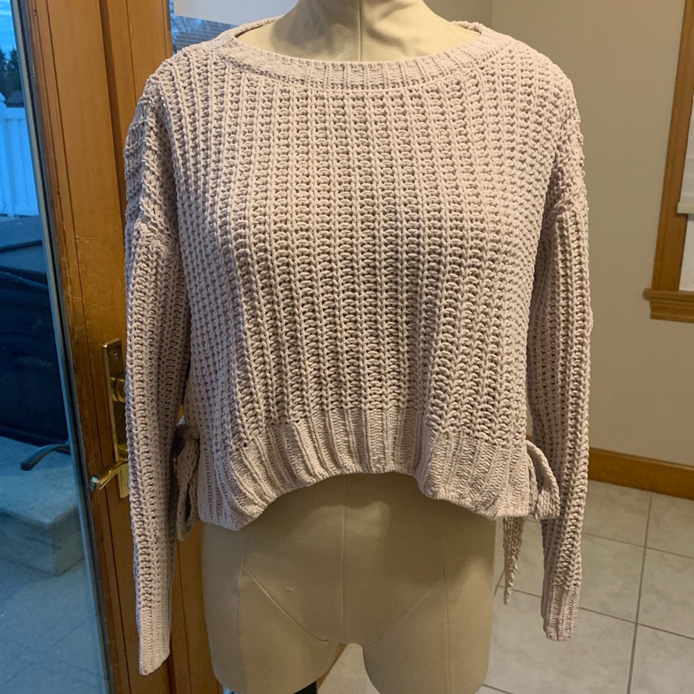 🪐✨Pink crochet crop top sweater